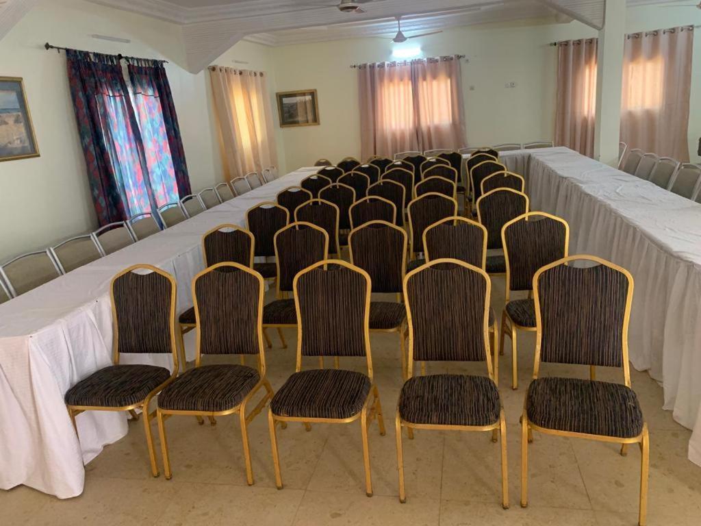 Hotel Paradialaw Dakar Luaran gambar